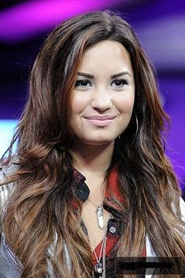 lovato (98)