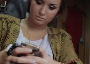 demi-lovato-letter-to-my-fans-alma-videos-300x213